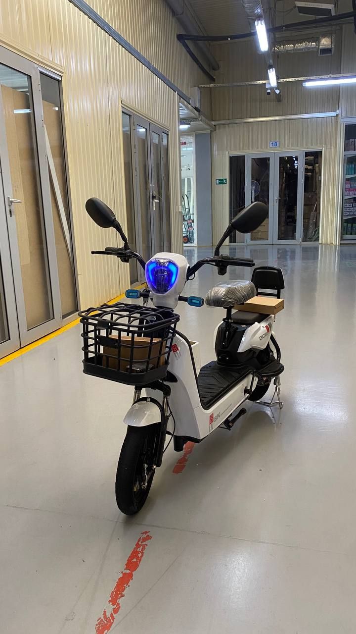 Скутер Мопед электрический бесплатная доставка велосипед Электроскутер