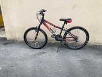 Bicicleta pentru copii Romet Rambler 24 13/S Negru/Rosu