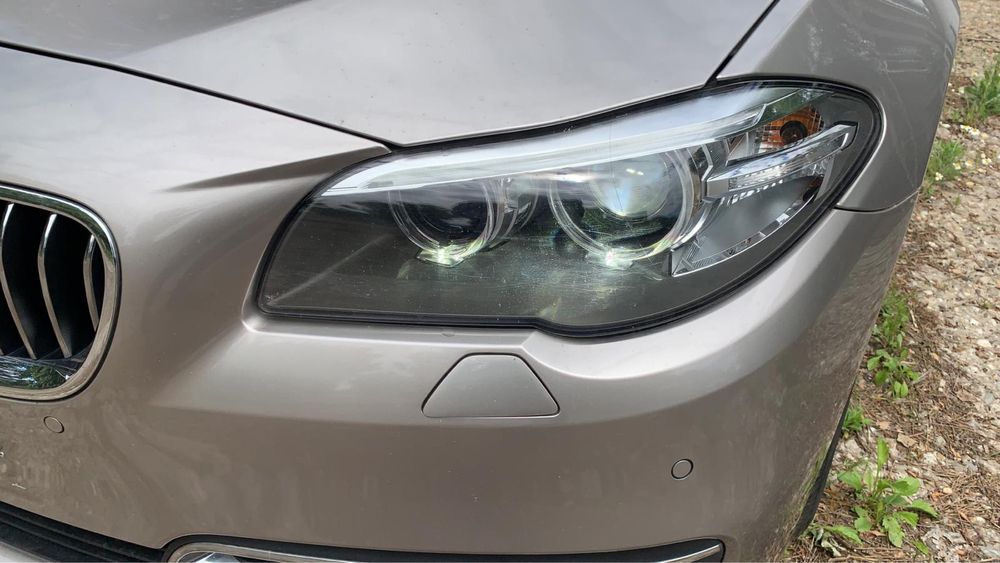 Far stanga dreapta bixenon bmw f10 f11 lci anglia