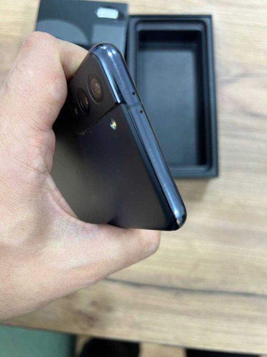 Samsung Galaxy S21 5G 256GB qora