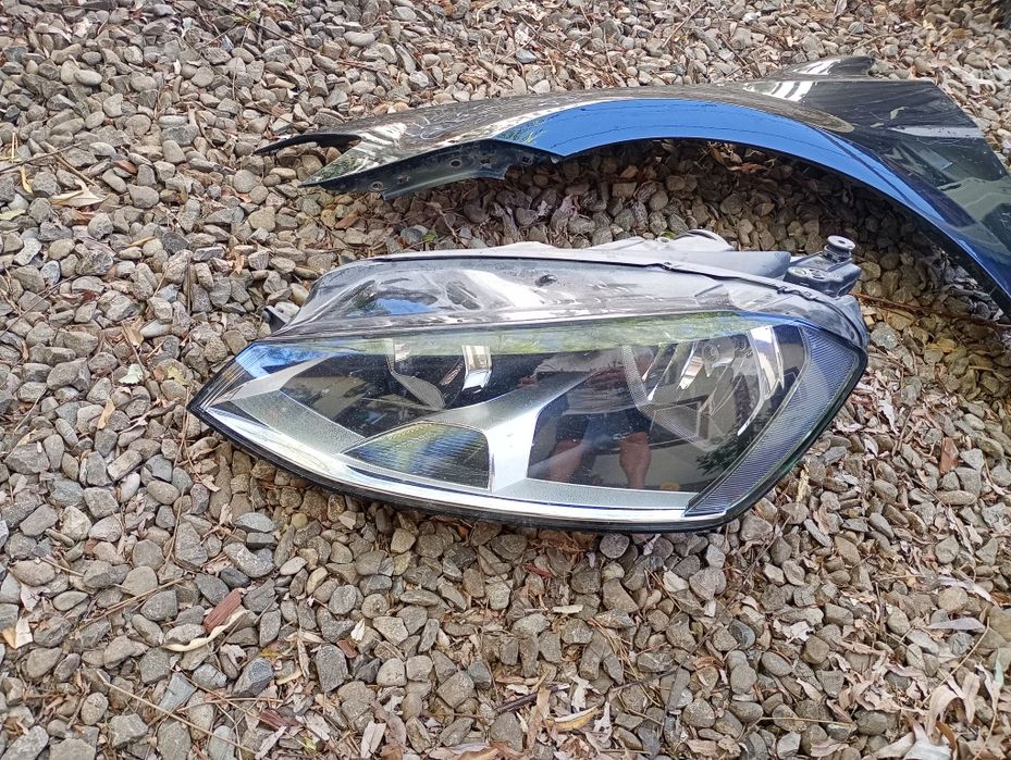 Bara fata spate aripa stop Vw Golf 7 an 2013-2017