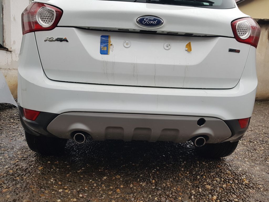 Bara spate Ford Kuga 2008 - 2012 SUV 4 Usi ALB Frozen White (499)