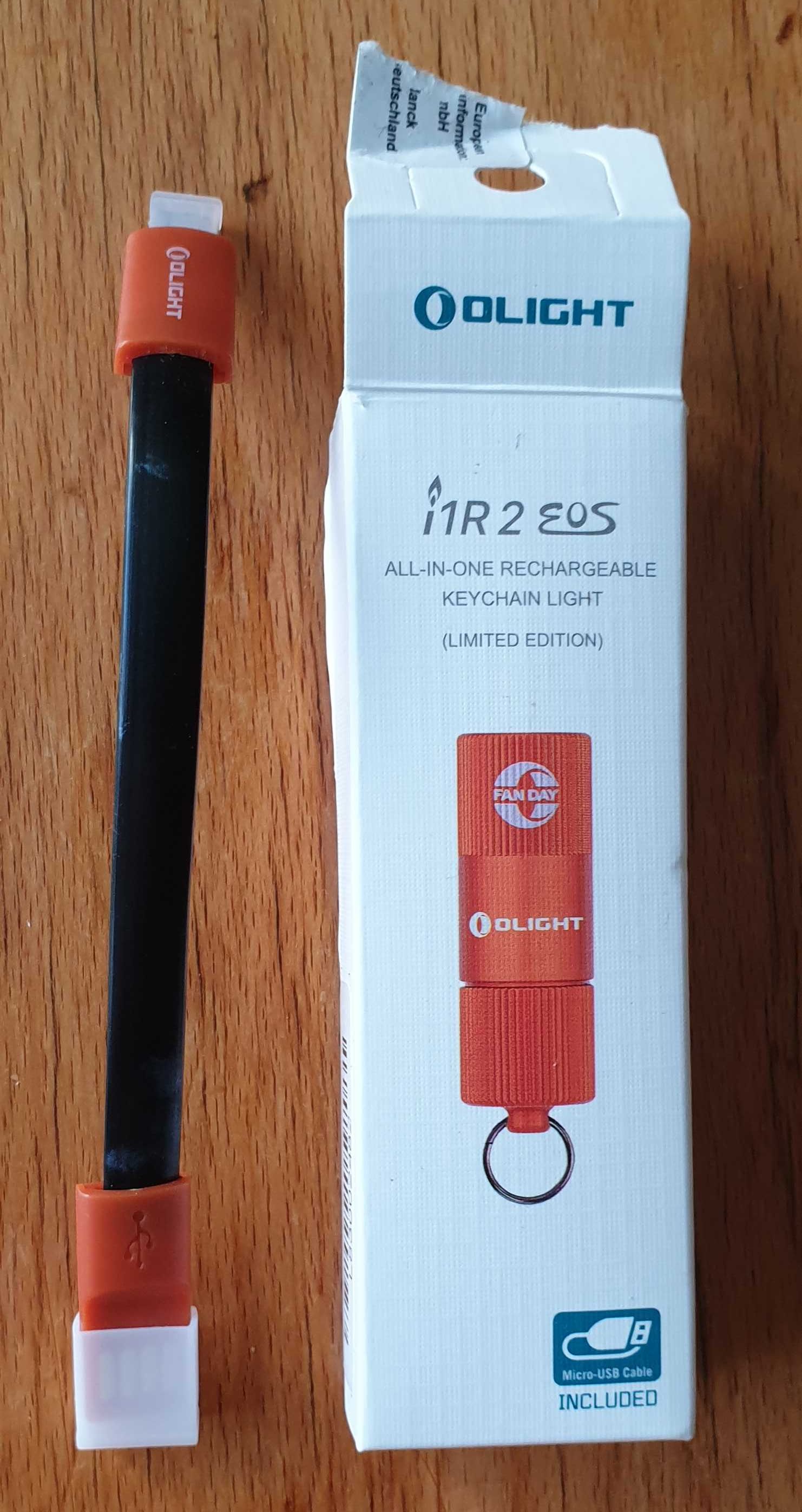 Нов LED фенер Flashlight Olight i1R 2 EOS (14 грама до 150 лумена)