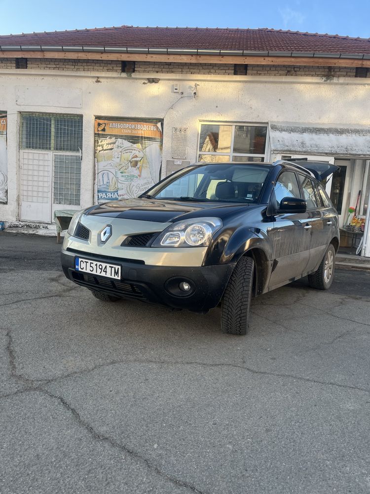 Перфектно състояние Рено Колеос