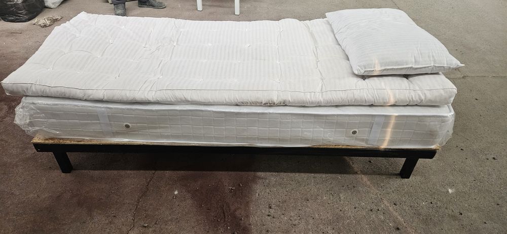 Краватлар сотилади мед сервис учун