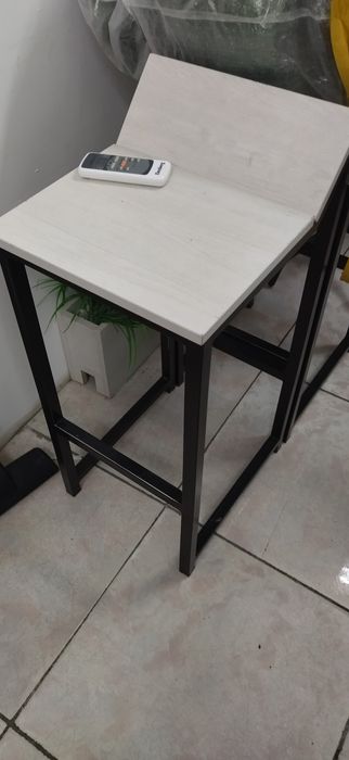 Продам железный шкаф и барный стуля