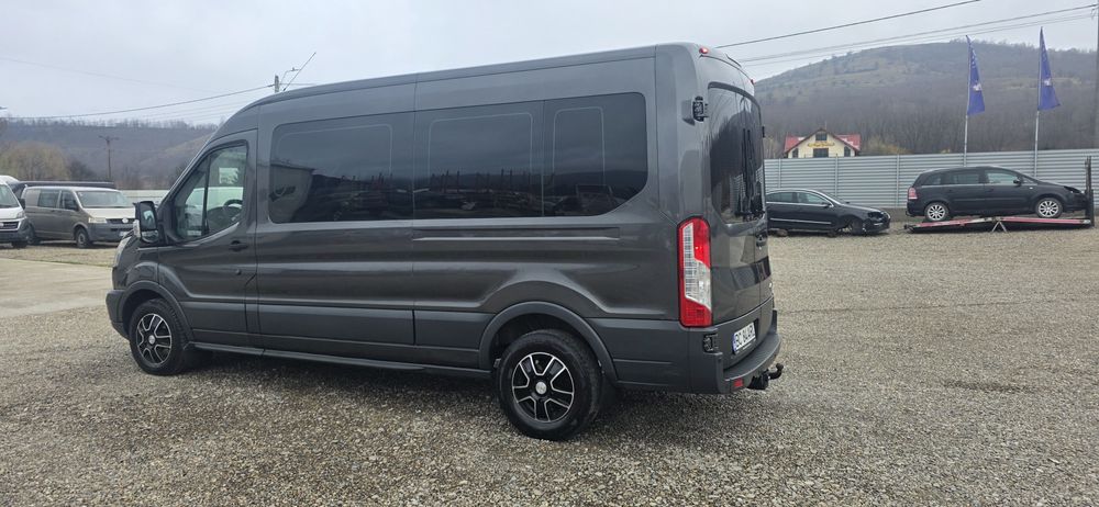 Ford transit VIP 8+1 locuri an 2018 automat VARIANTE +/-dif.