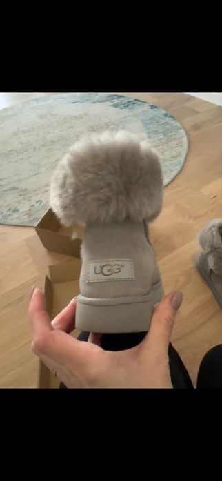 Vand ugg,in stare excelenta,nr 36