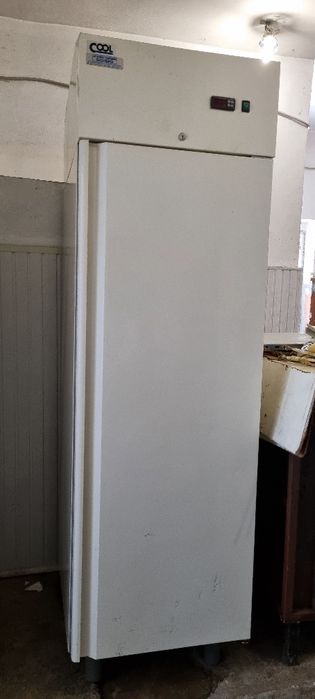 Професионален плюсов хладилник COOL