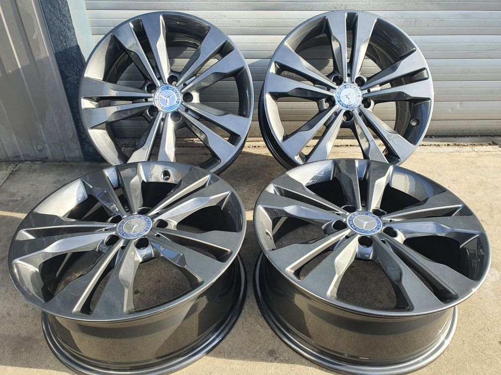 Jante mercedes Vito, Viano  CLA pe 18 A244 originale toate aceeasi laț