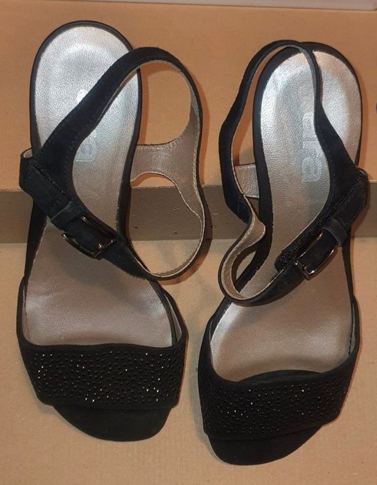Sandale dama masura 37 piele naturala produs nou