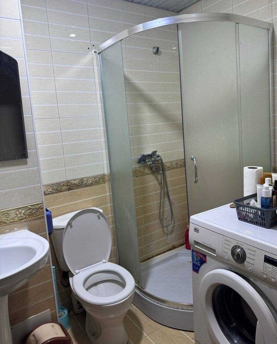 Продаётся 2/1/4 Ц-11, Урда, Панорама, улица Алишера Навои