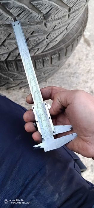 Зимни гуми 235/45/18