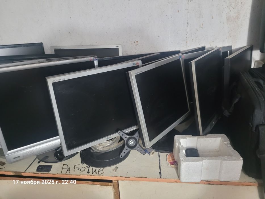 Мониторы  для камеры для компьютера