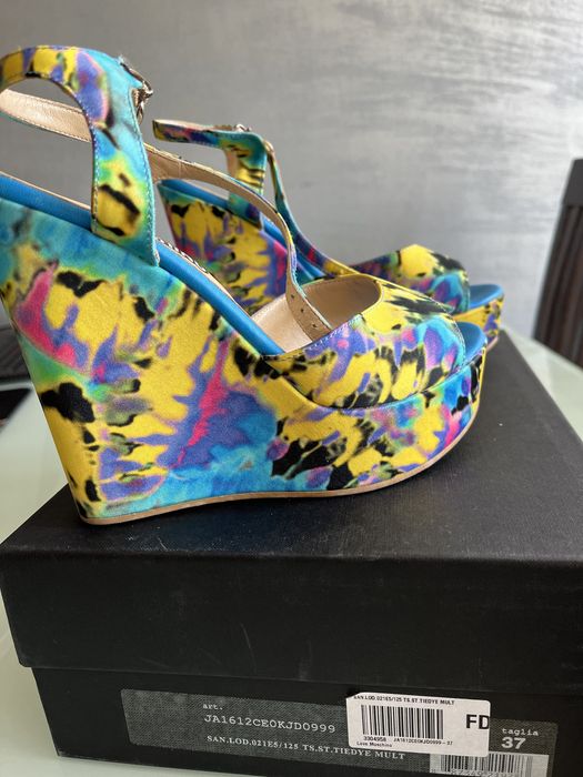 Нови Сандали Moschino 37 номер