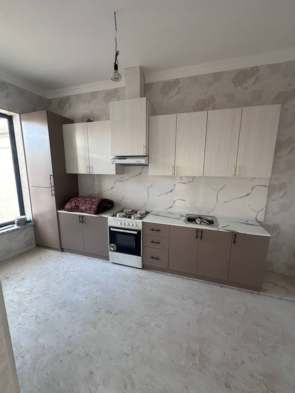 Продаётся новый коттедж 8 комнат 1,9 сотак Канцтовары махалля Кахрамон