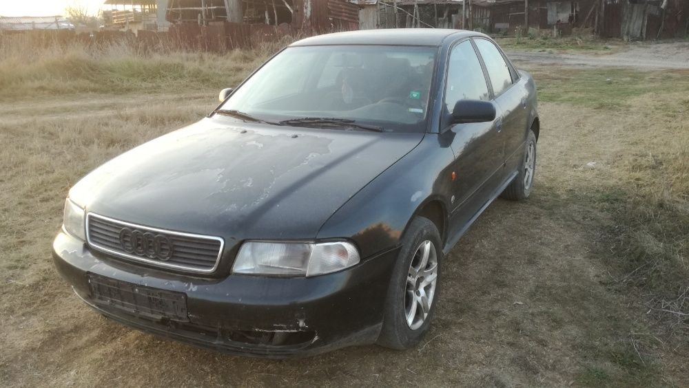 Ауди А3 и А4/Audi A3 i A4- На Части