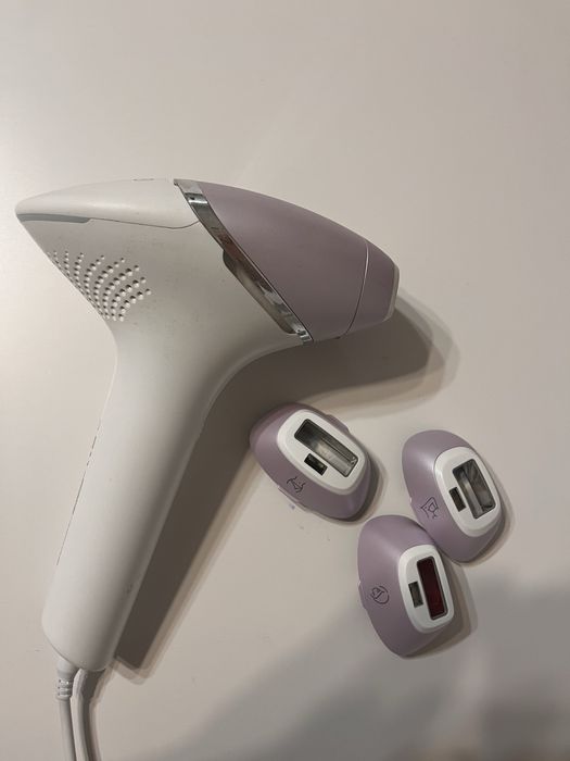 Фотоепилатор Philips lumea