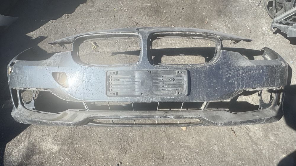 BMW F30 F31 предна броня