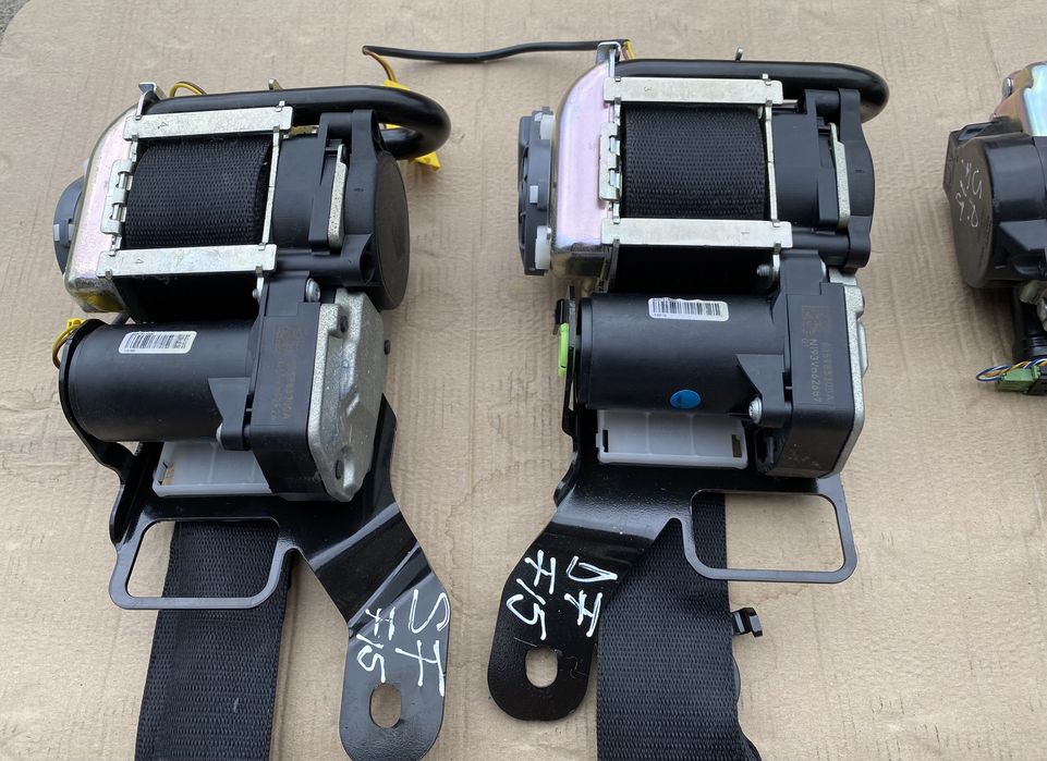 Centuri pre safe / Capse capota / Pretensioner BMW X5 F15 / X6 F16