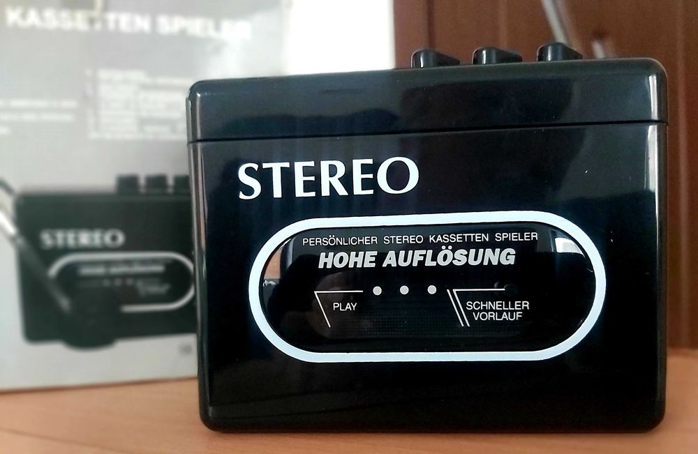 Walkman Stereo Retro - Nou, în Ambalajul Original