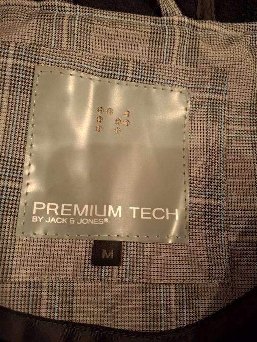 Jack Jones  мъжко туристическо яке М размер