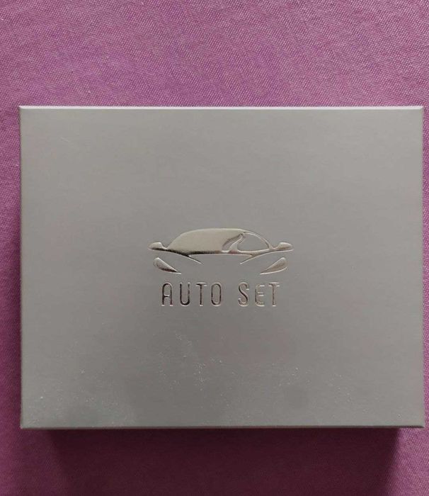 Автосет - ключодържател и портфейл за документи за Мазда