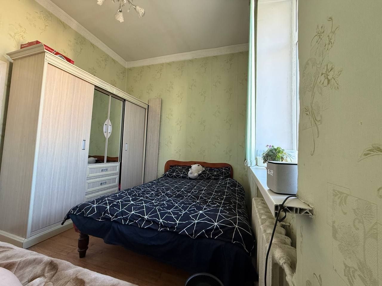 Срочно! Лабзак в доль  дороги  2/4/4 кирпич  орентир УМС  59.900у.е