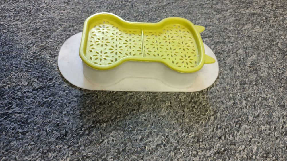 Контейнер для выращивания травы для животных