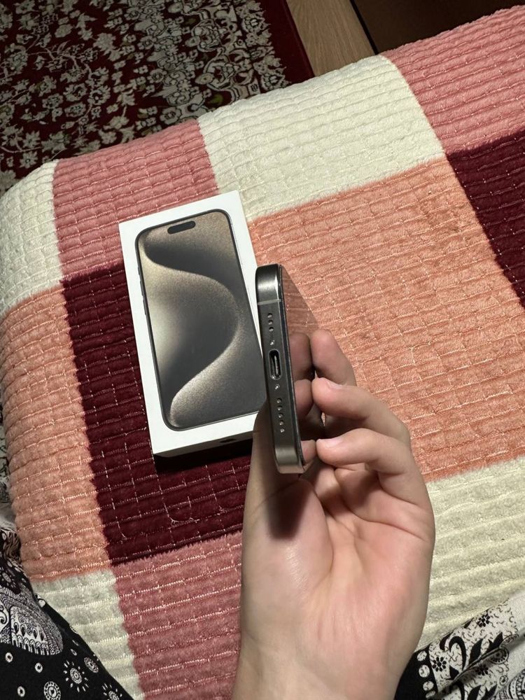 Iphone 15pro titanium
