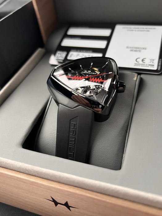 Hamilton Ventura Elvis 80 Skeleton H24535331