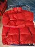 Geaca originala GUESS cu puf