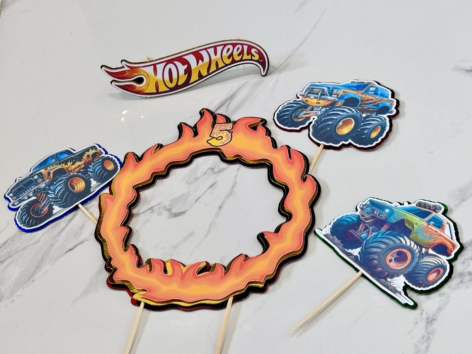 Топер за торта