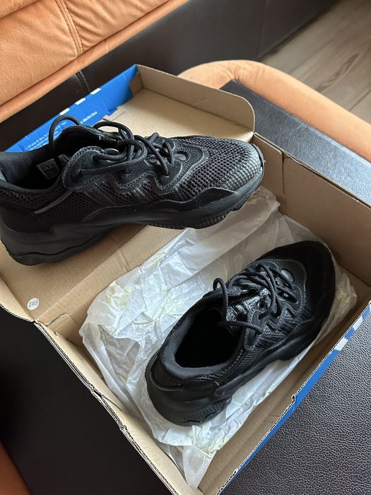 Vand adidasi Adidas!