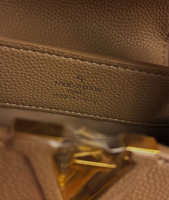 Geanta Louis Vuitton Capucines pe comanda piele naturala