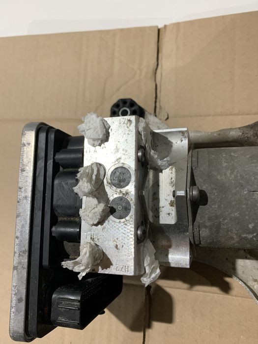 Pompa dsc plusBMW g01 g02 g20 g05 g07 g06 G11 g12 g30 g31 cu distronic