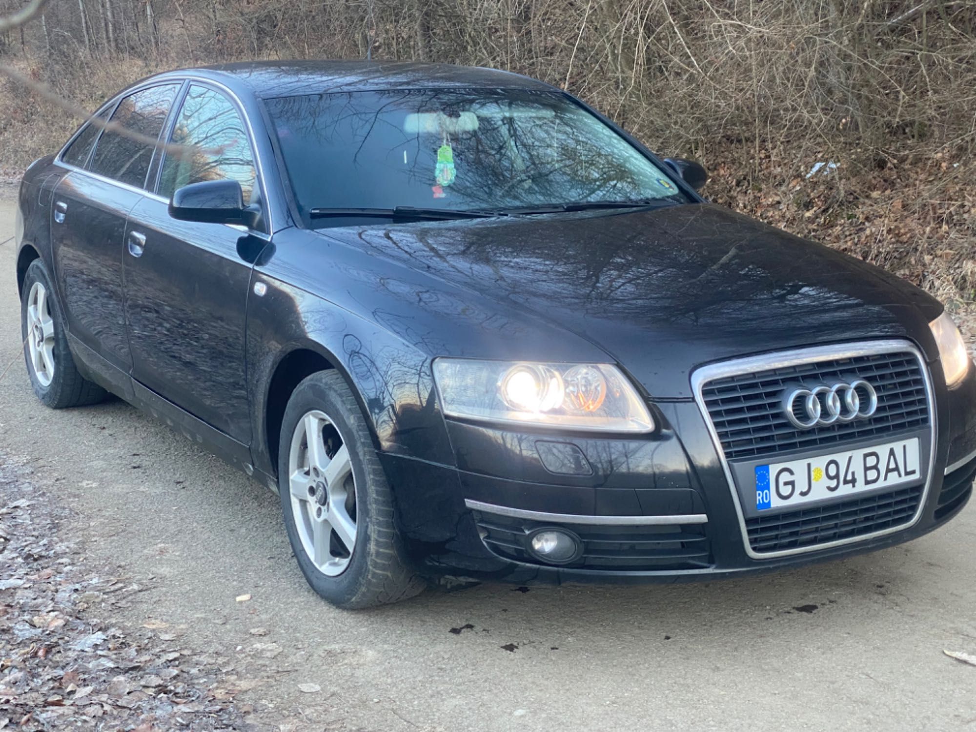 Vând audi A6 2L TDI