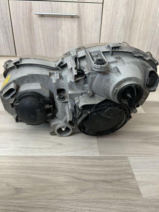 Десен фар за Mercedes c-class w203 H7