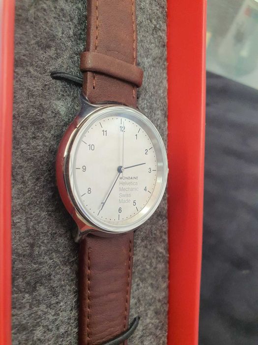 CEAS Mondaine Helvetica No1, 40mm,