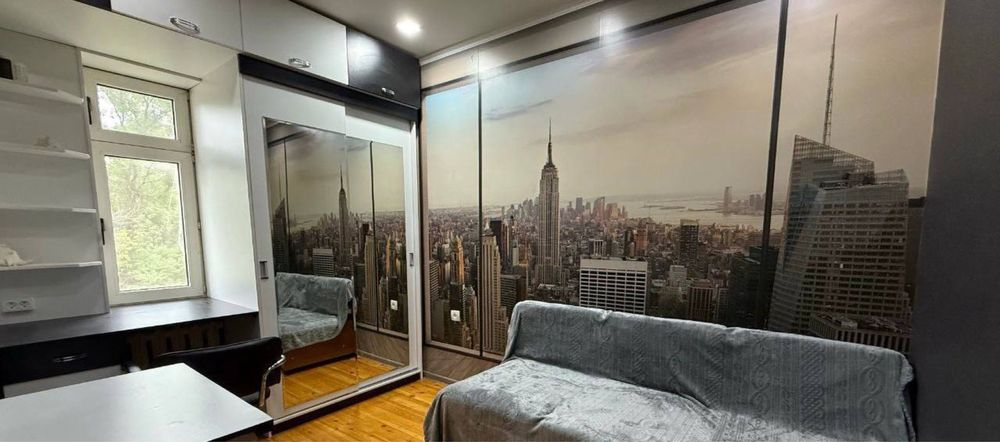 3/3/5 м-в Авиасозлар-2  кирпичный дом 77 серия