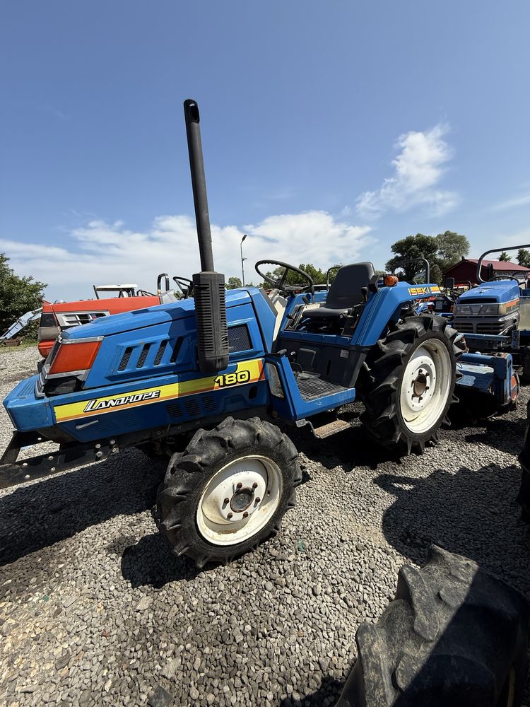 Tractor Japonez Iseki Lander 18 CP 4x4