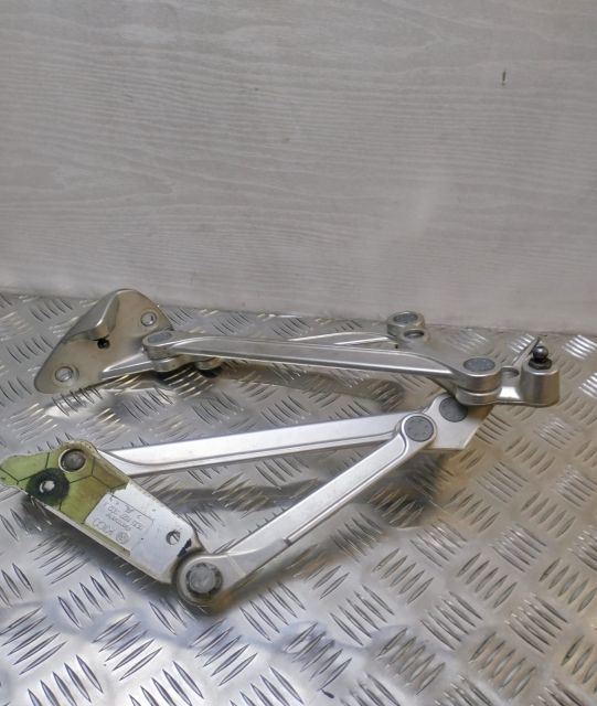 Balamale portbagaj  3d5827302J / 3d5827310M Volkswagen VW Phaeton pri