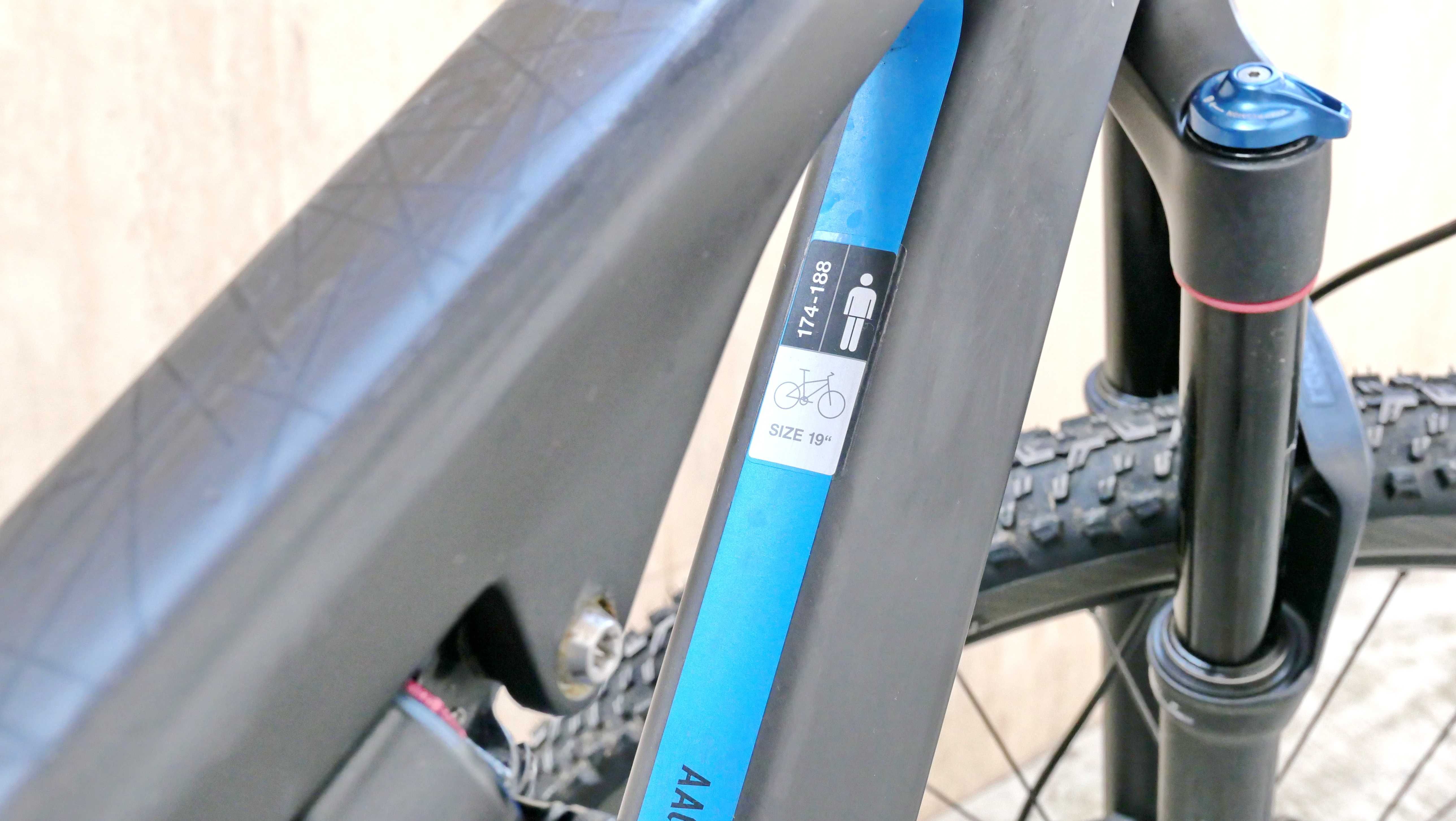 Bixs Lane 340, 29 L, карбон, RockShox 140 ход, 2х 11 Deore XT