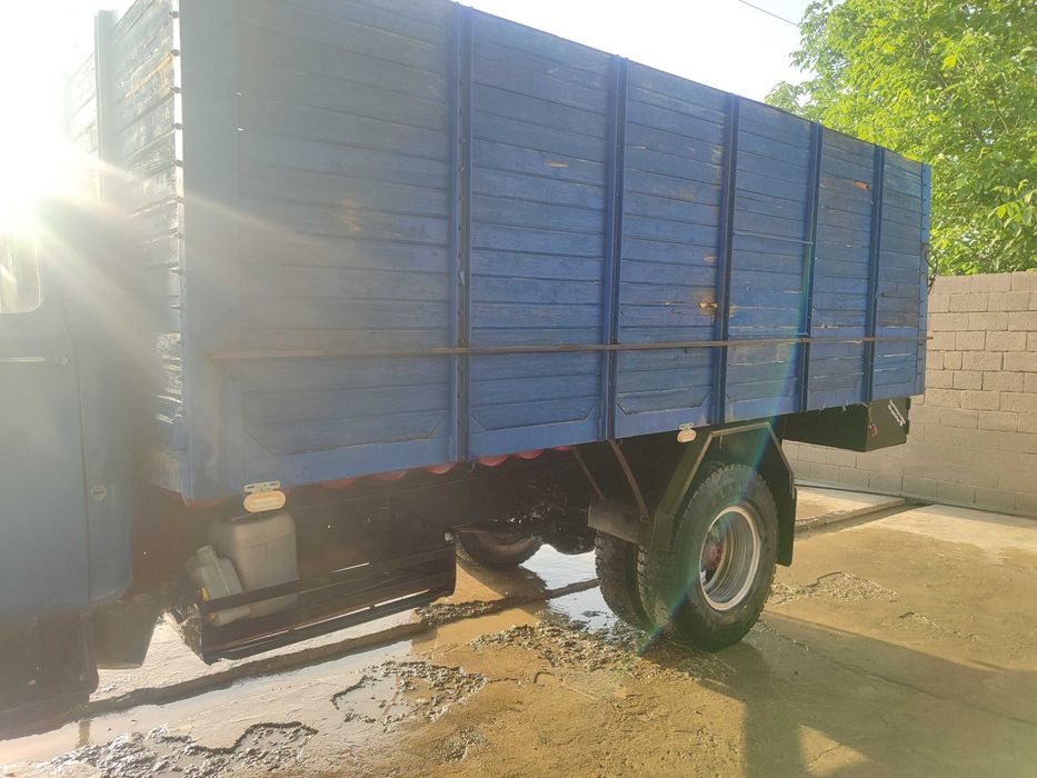 Zil sotiladi srochni