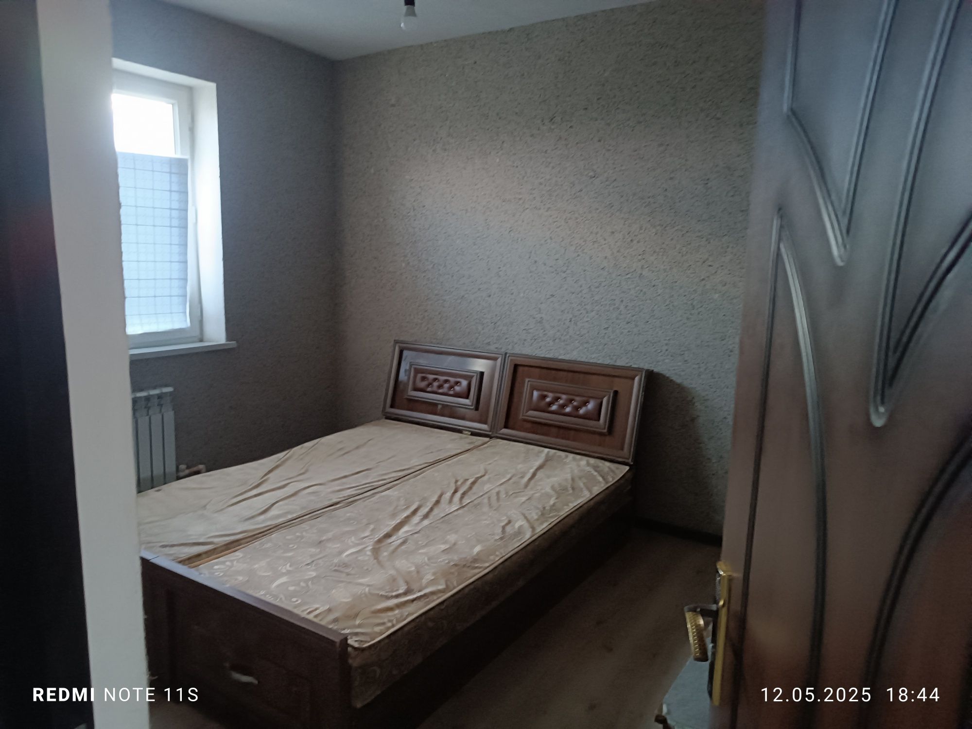 Янги курилган домда жойлашган квартира ижарага берилади