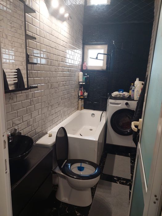 Vând apartament 2 camere