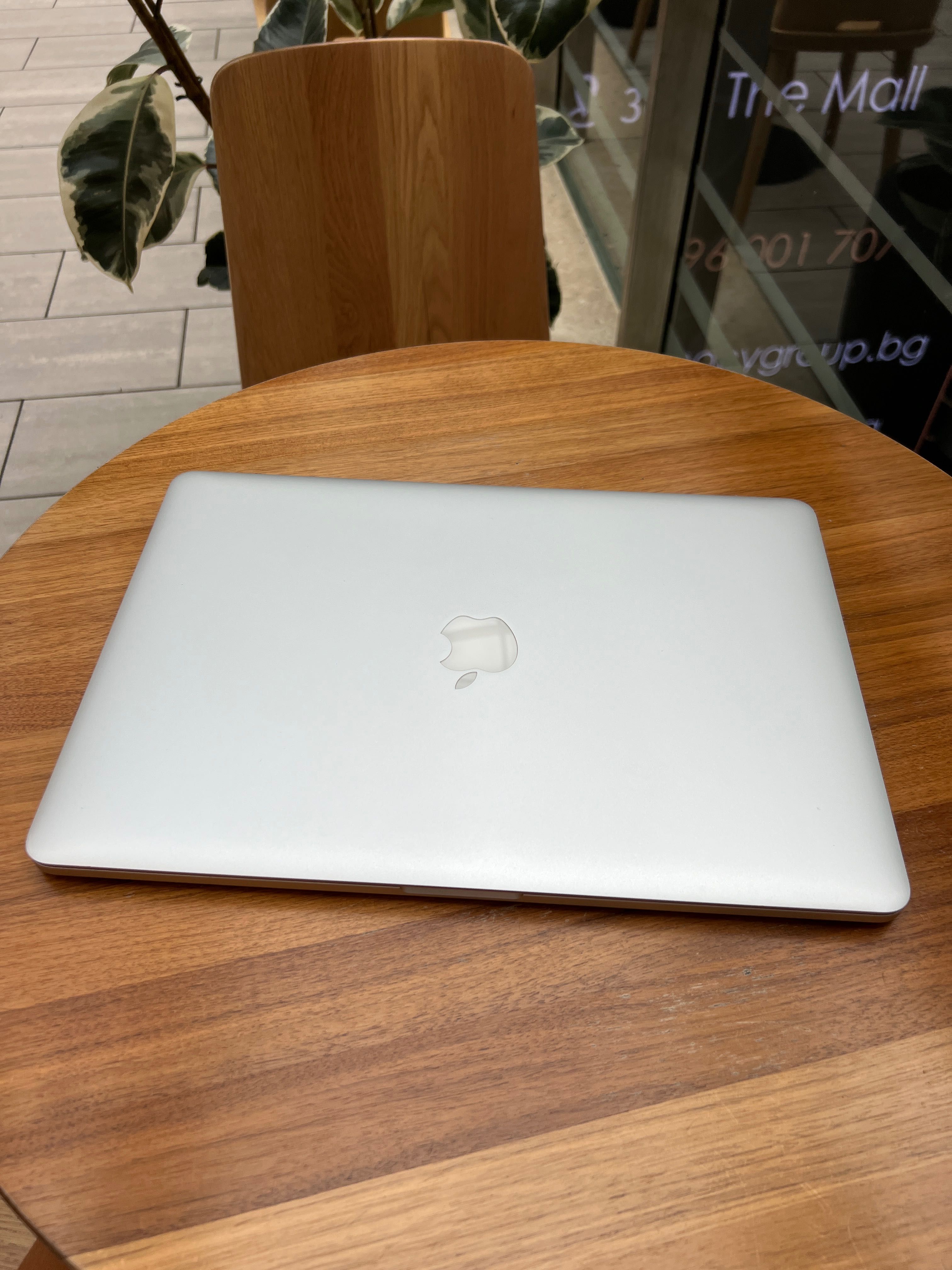 MacBook Pro 15 Mid 2012 Retina 4K Quad Core i7
