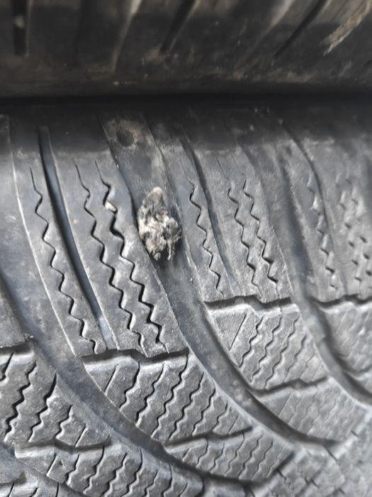 Продавам зимни гуми Firestone Winterhawk 4 215/55/R16