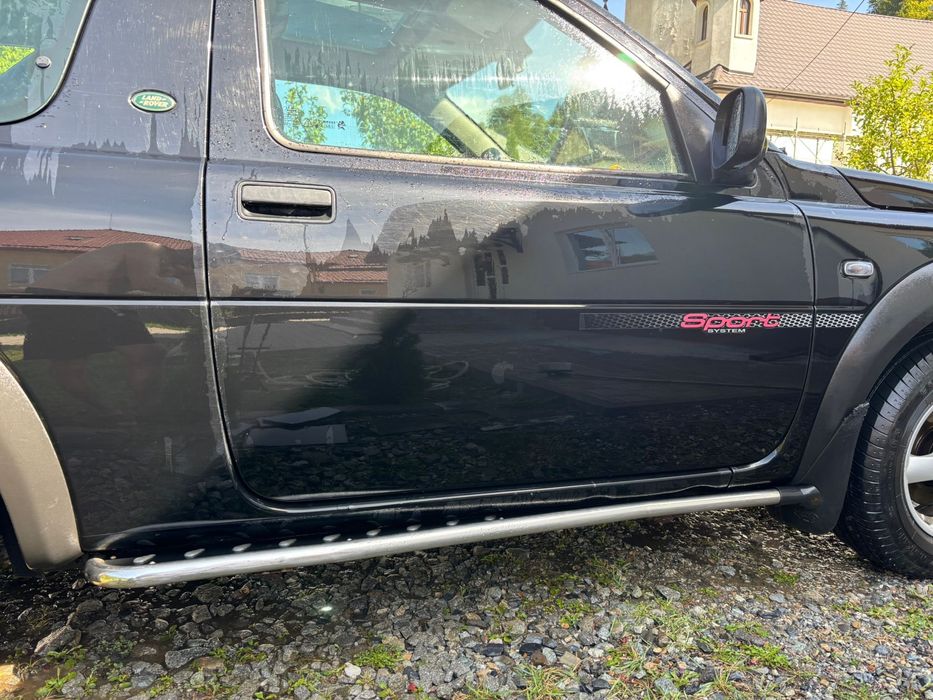 Vând Land Rover Freelander