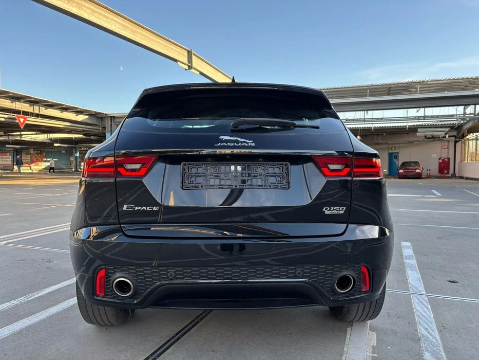Jaguar E-Pace Jaguar E-Pace 2.0d R-Dynamic S - Tracțiune integrală - 2019